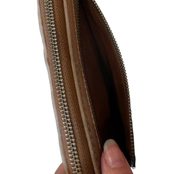 Fossil Brown Leather Wallet With Animal Print Skins On Front Zip Around 8” Wide - Picture 8 of 9